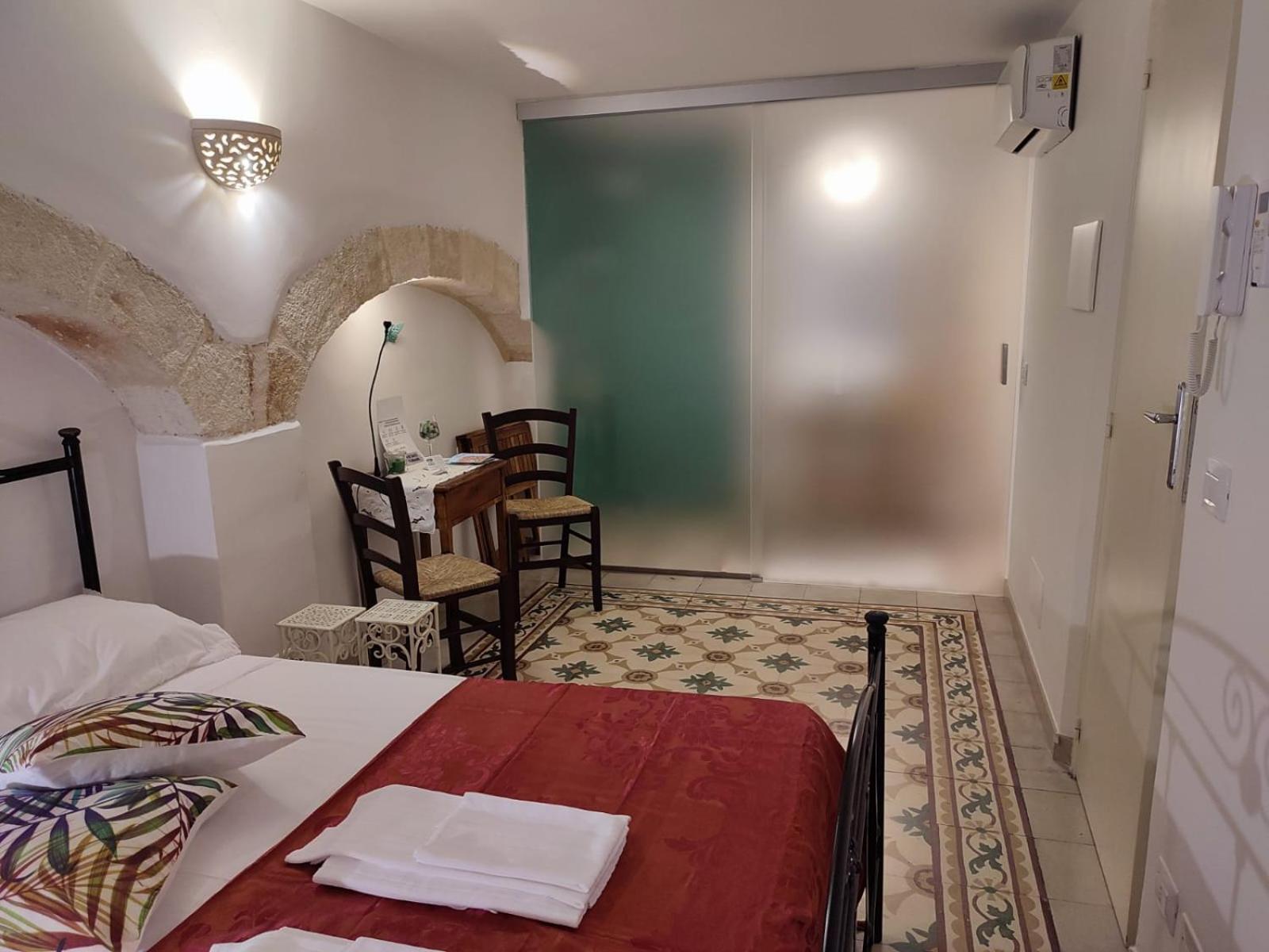 Palazzo Acquaviva Hotel Монополи Екстериор снимка